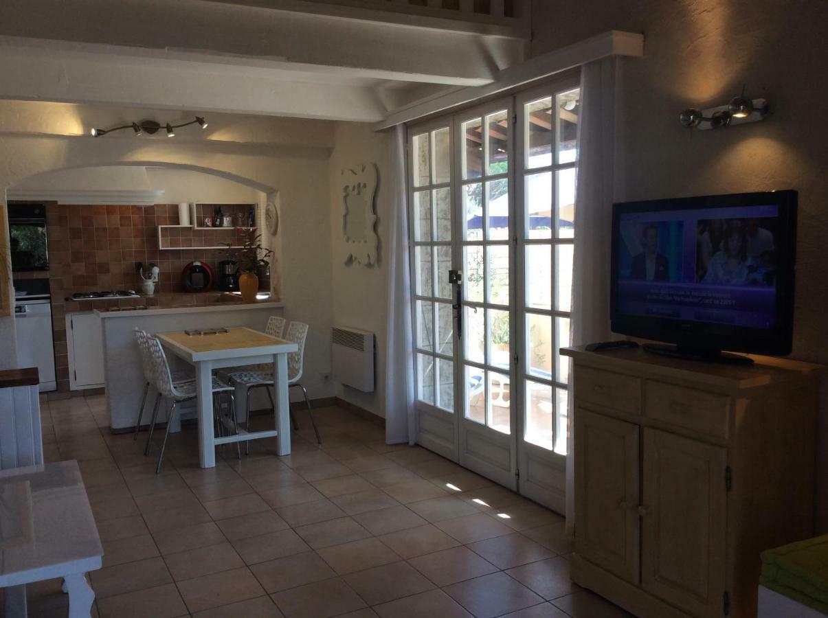 89 Le Grand Pin Apartman Sainte-Maxime Kültér fotó